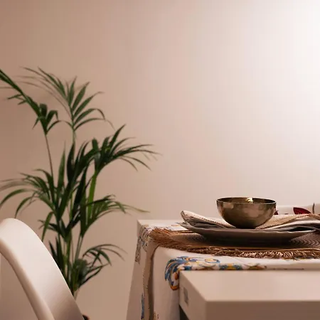Hanura Apartment *